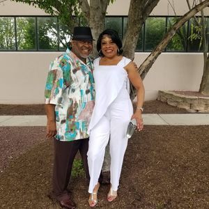 Meet your Posher, Sharon